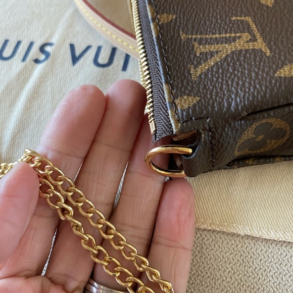 Louis Vuitton Pochette Accessories NM NWT - Picture 6 of 8